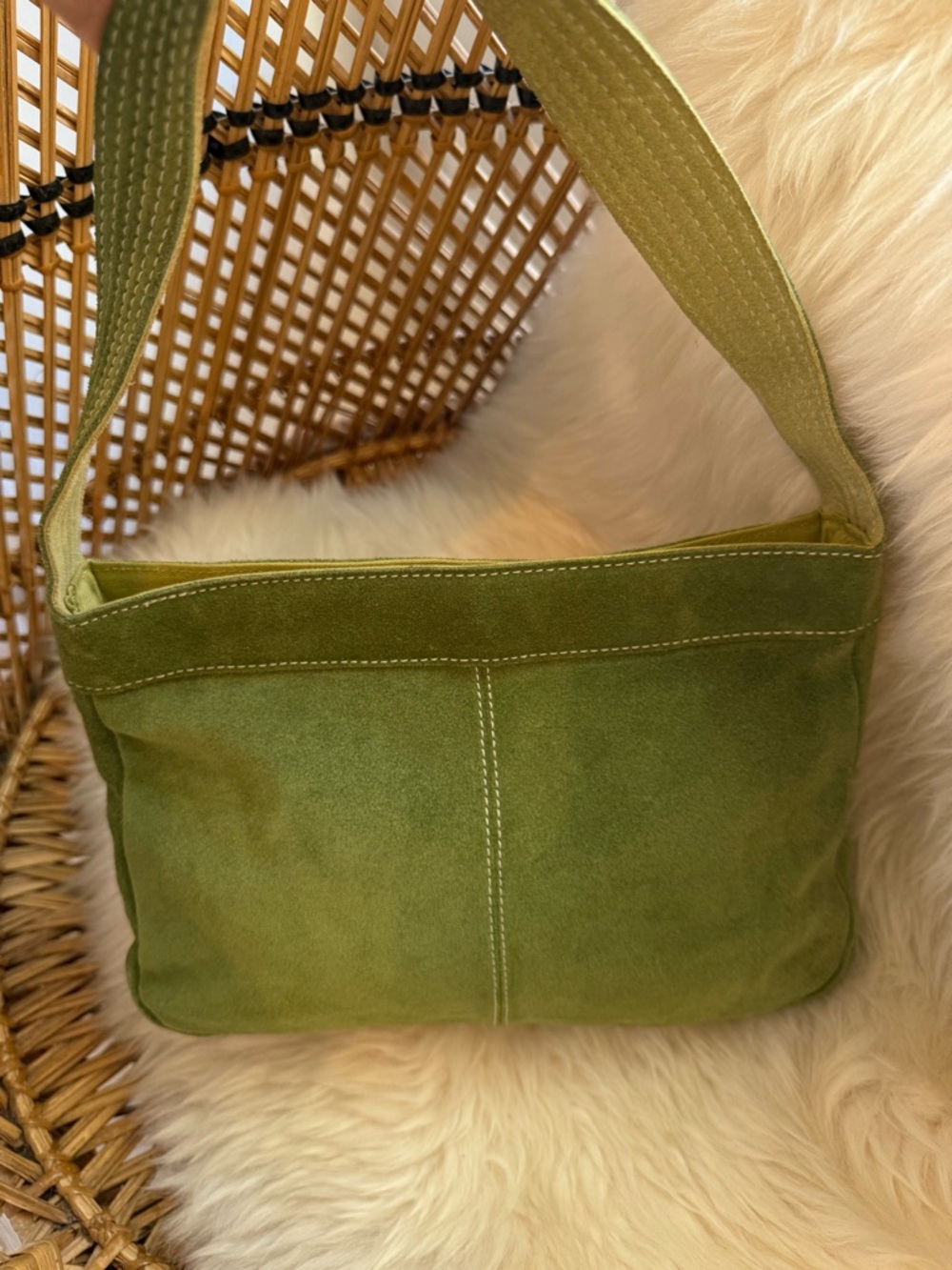Banana Republic Olive Green Suede Shoulder Bag - Picture 14 of 15